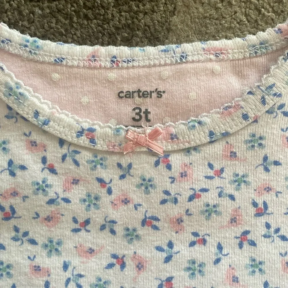 Girl pajamas bundle x4